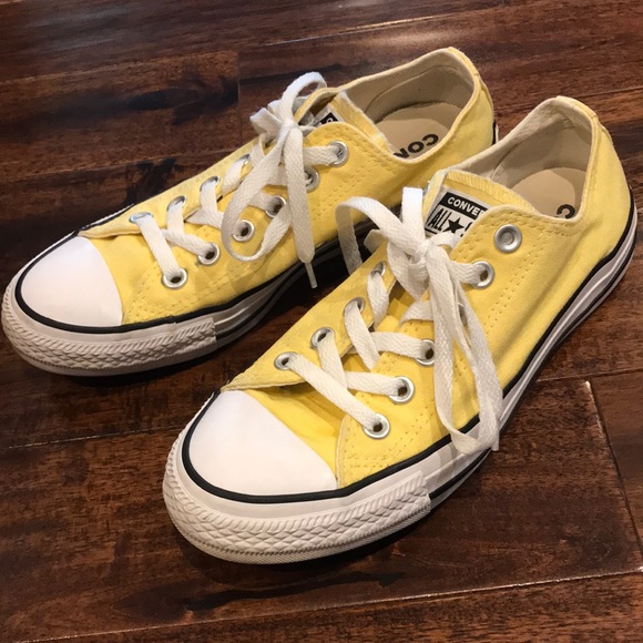 yellow converse size 7